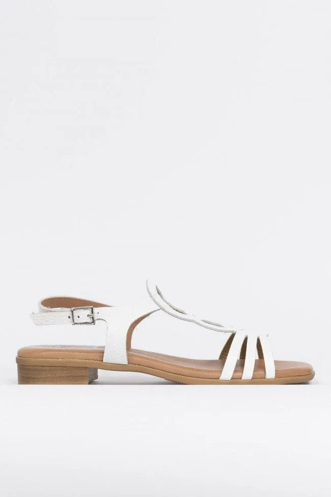 5163 Spanish leather laser cut flat sandals with cushion inside in White