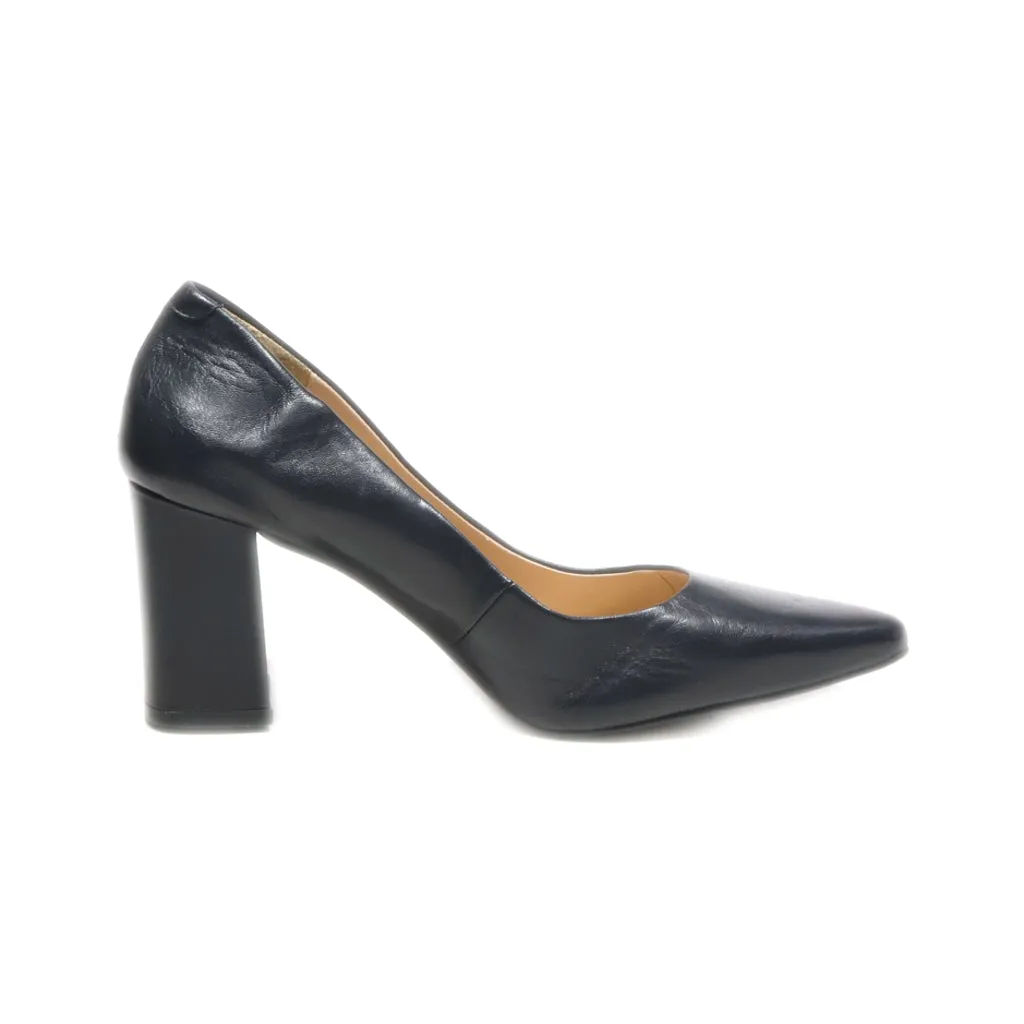 Hallhuber High-Heel Shoes Leather Black Colour For Women