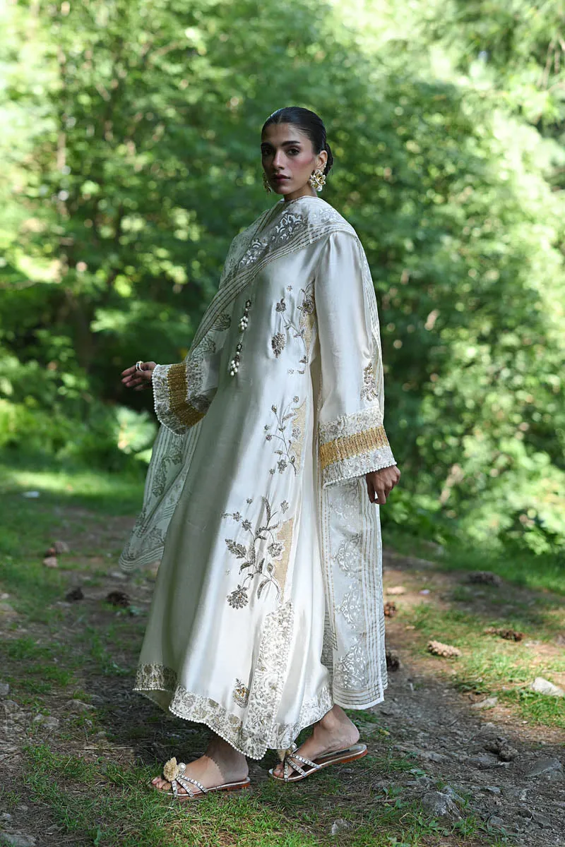 Hue Pret | Farasha Luxury Pret | Nooreh