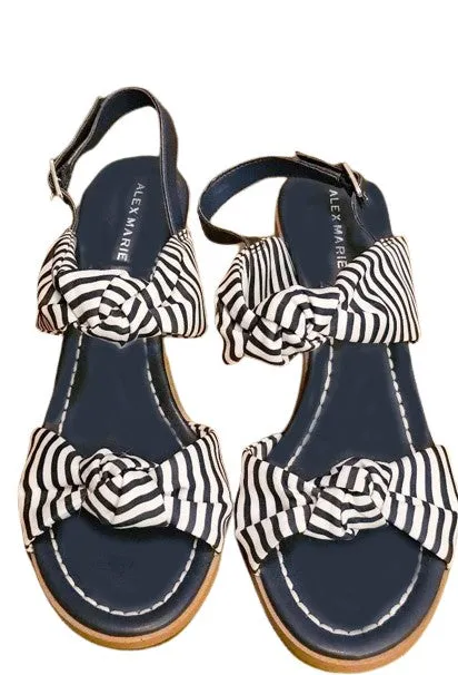 NEW NEVER WORN - ALEX MARIE NAVY & WHITE STRIPE WOVEN ROUND HEEL SANDALS SIZE 8M