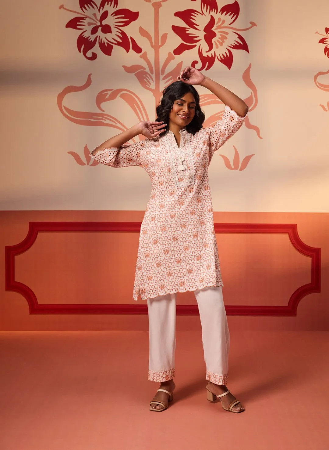 Saira Peach Embroidered Rayon Kurta Set For Women
