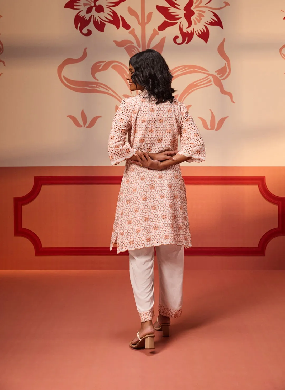 Saira Peach Embroidered Rayon Kurta Set For Women
